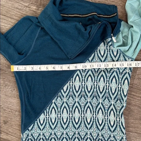 Smartwool Merino 250 Woman’s Quarter Zip Turtleneck Sweater Geometric Teal Aqua - Picture 4 of 8
